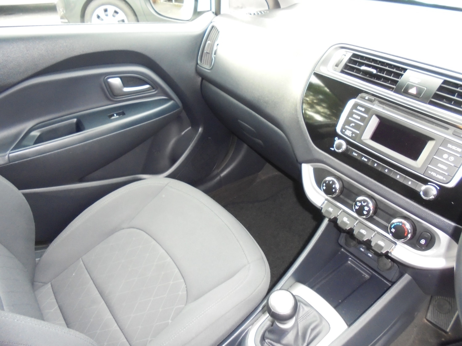 Used Kia Rio 2016 for sale - 76144367: Photo 6