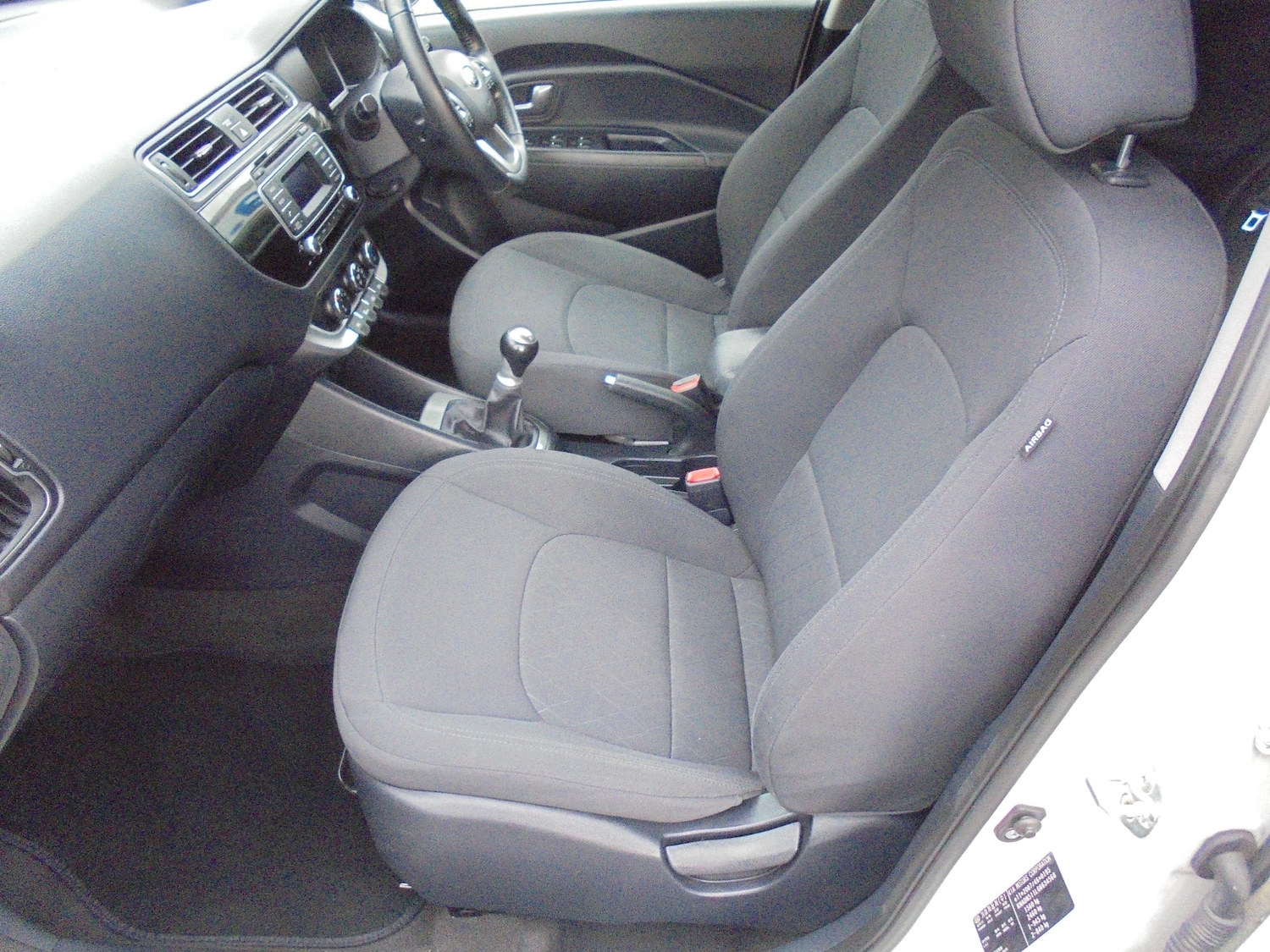 Used Kia Rio 2016 for sale - 76144367: Photo 8