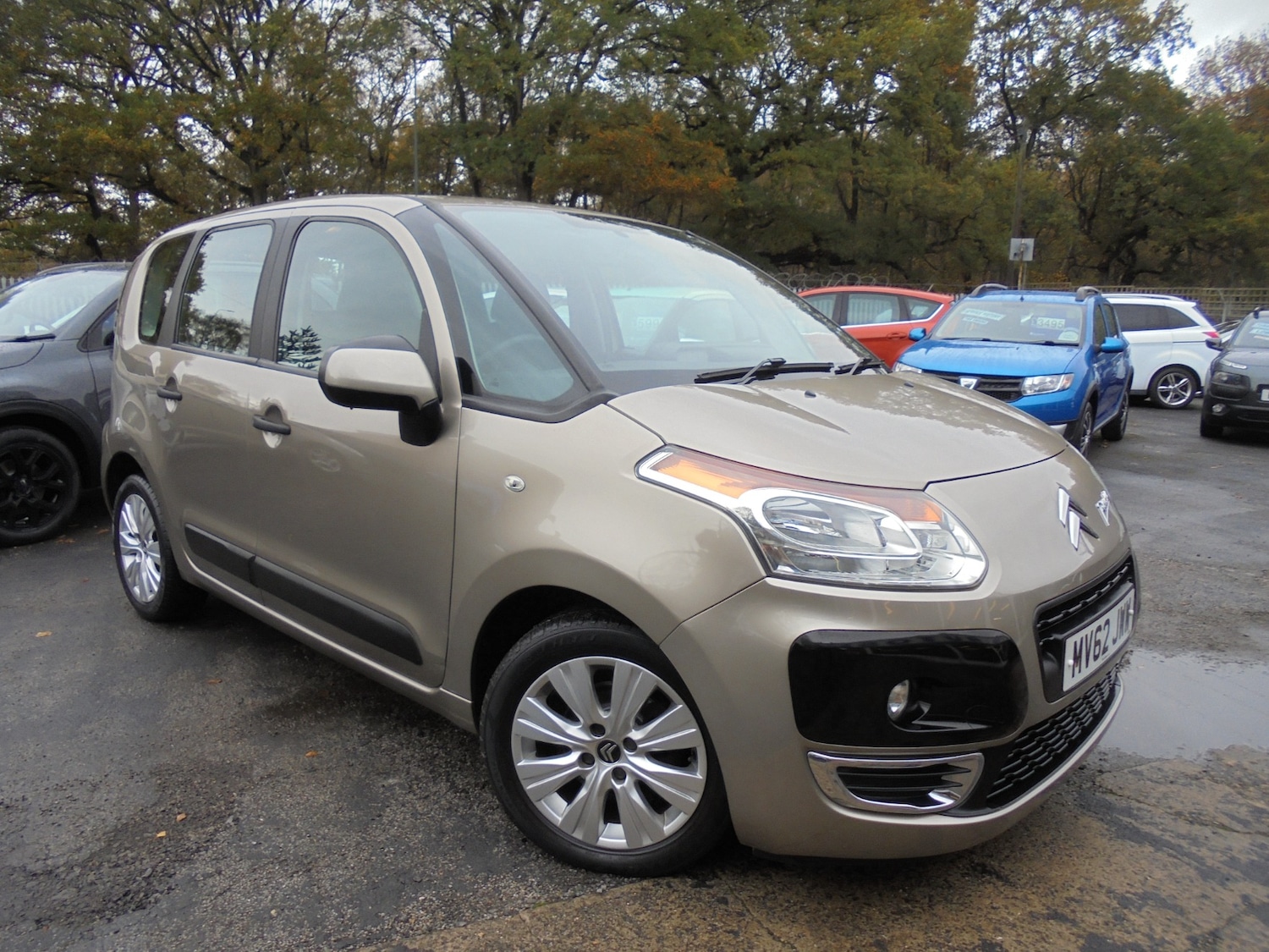 Used Citroen C3 Picasso 2012 for sale - 76542900: Photo 1