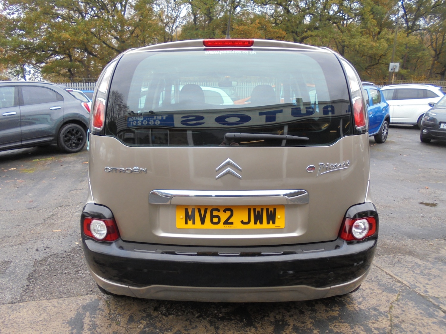 Used Citroen C3 Picasso 2012 for sale - 76542900: Photo 11