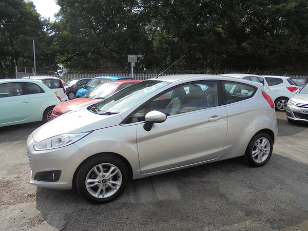 Used Ford Fiesta 2015 for sale - 75369356: Photo 7