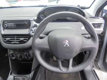 Used Peugeot 2008 2014 for sale - 75063973: Photo