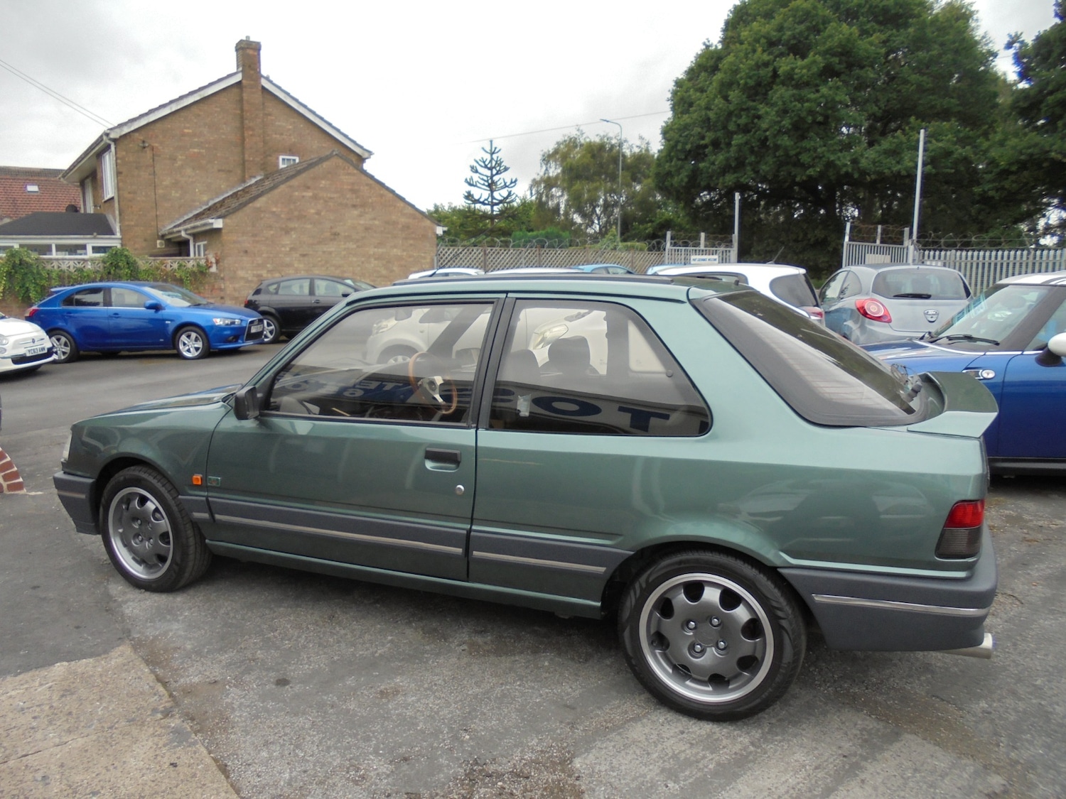 Used Peugeot 309 1993 for sale - 77055050: Photo 9