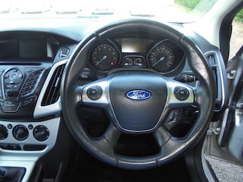 Used Ford Focus 2012 for sale - 79232118: Photo
