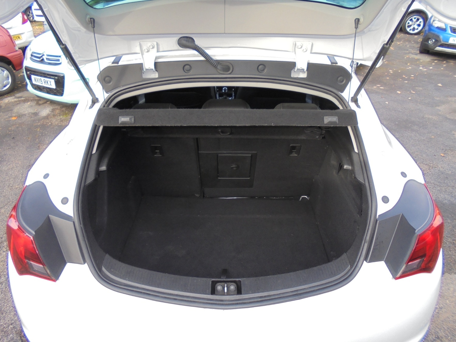 Used Vauxhall Astra GTC 2018 for sale - 76428349: Photo 14