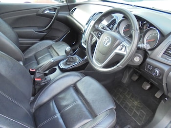 Used Vauxhall Astra GTC 2018 for sale - 76428349: Photo