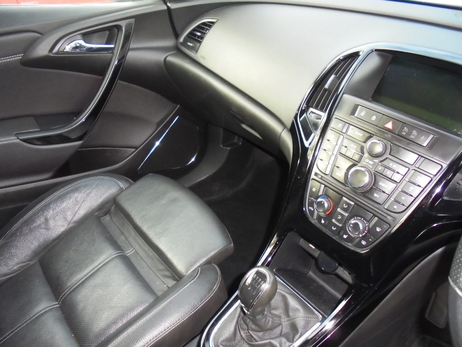 Used Vauxhall Astra GTC 2018 for sale - 76428349: Photo 6