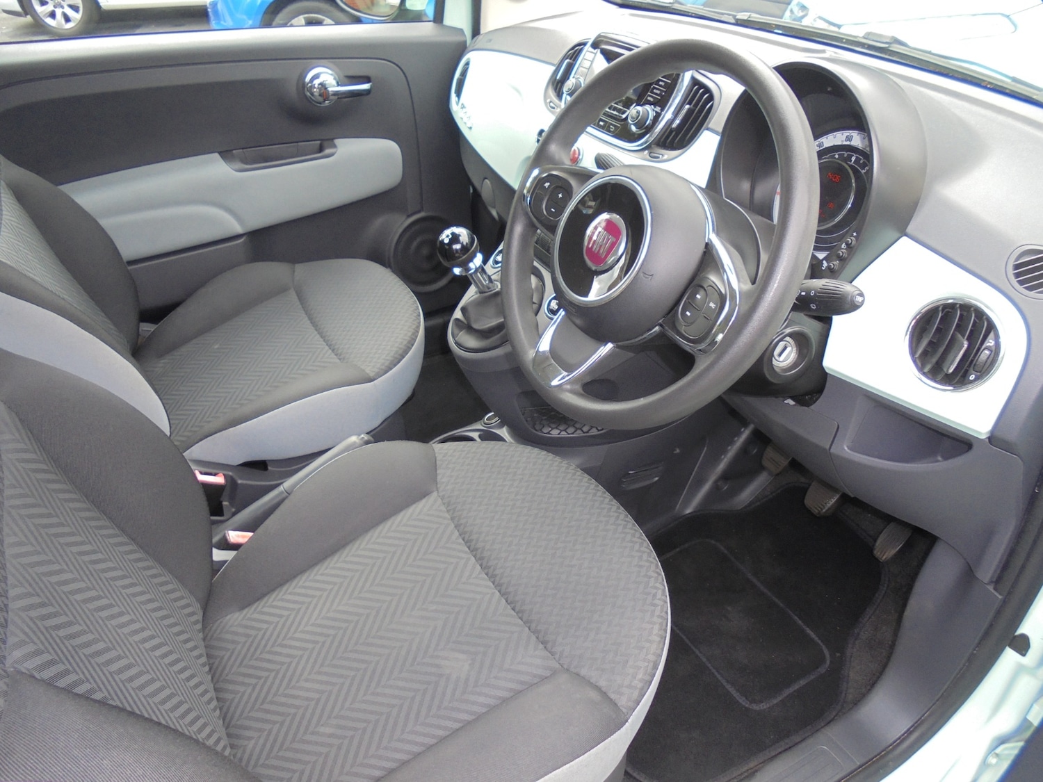 Used Fiat 500 2016 for sale - 76172489: Photo 2