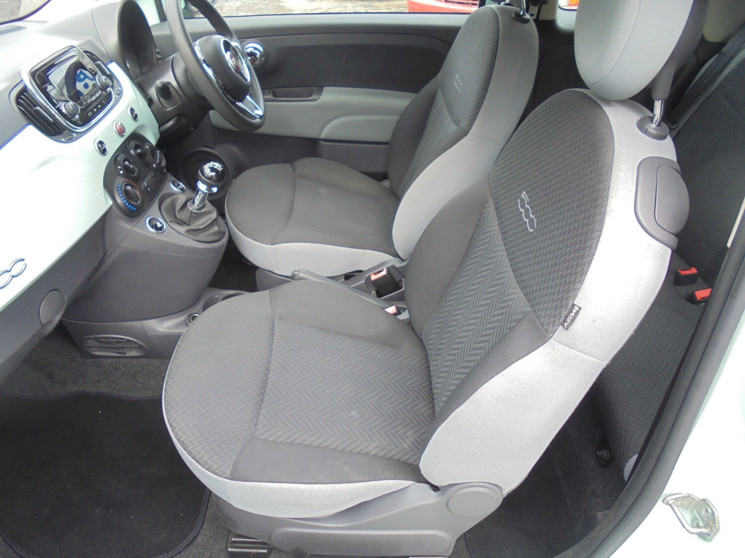 Used Fiat 500 2016 for sale - 76172489: Photo 8