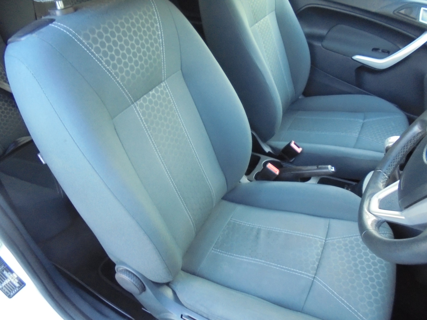 Used Ford Fiesta 2012 for sale - 77393060: Photo 10