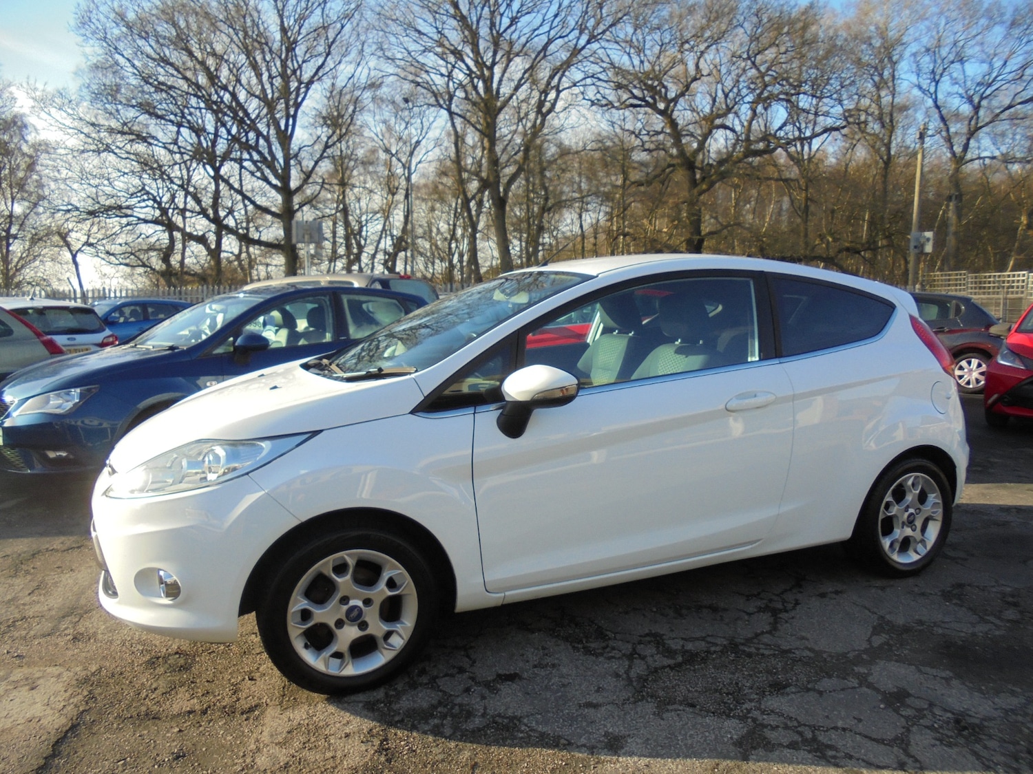 Used Ford Fiesta 2012 for sale - 77393060: Photo 7