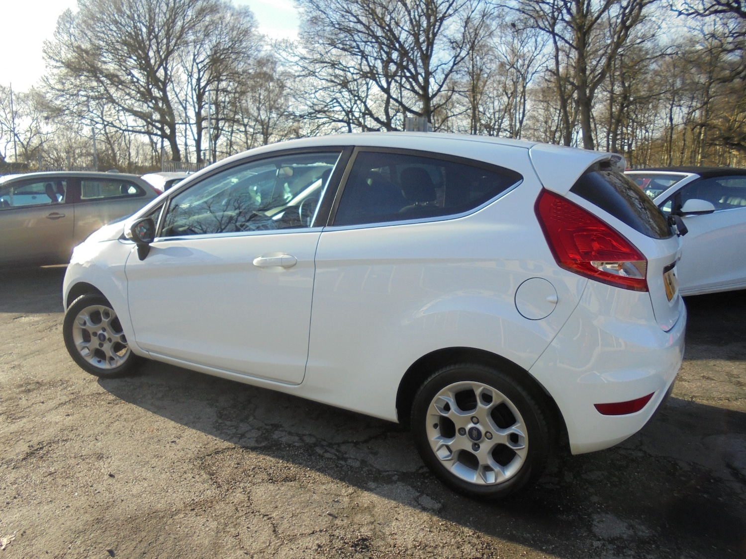 Used Ford Fiesta 2012 for sale - 77393060: Photo 9