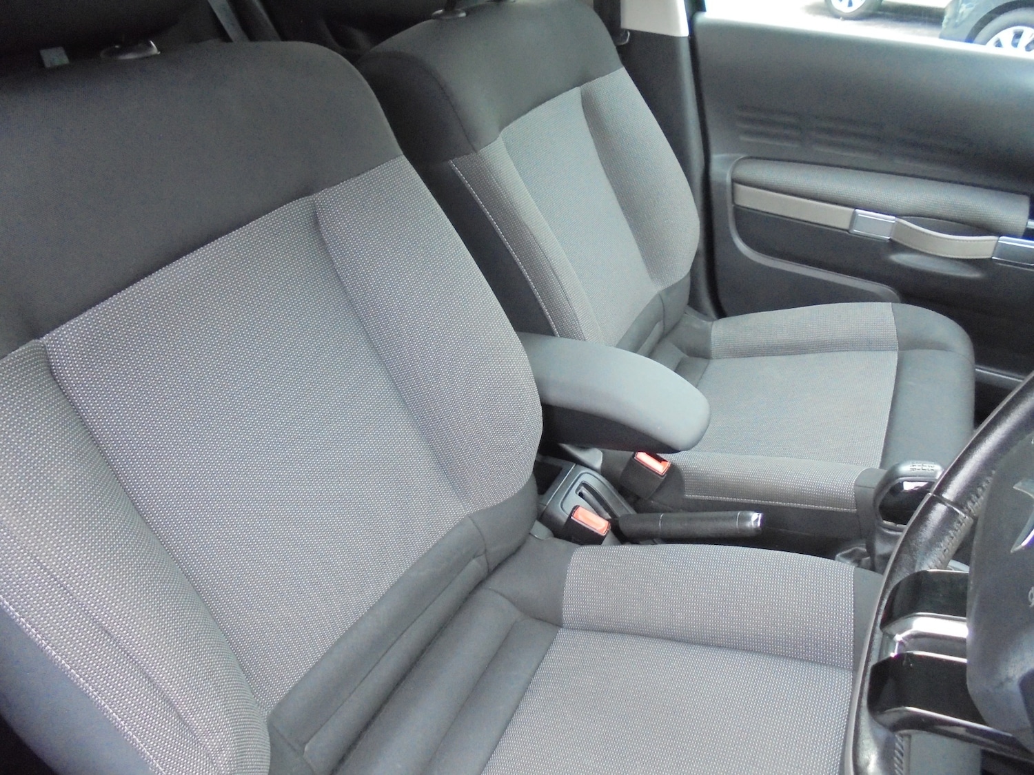 Used Citroen C4 Cactus 2016 for sale - 76144344: Photo 14