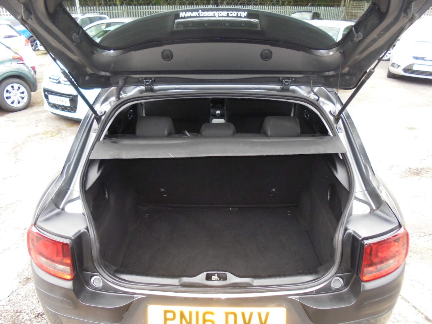 Used Citroen C4 Cactus 2016 for sale - 76144344: Photo 17