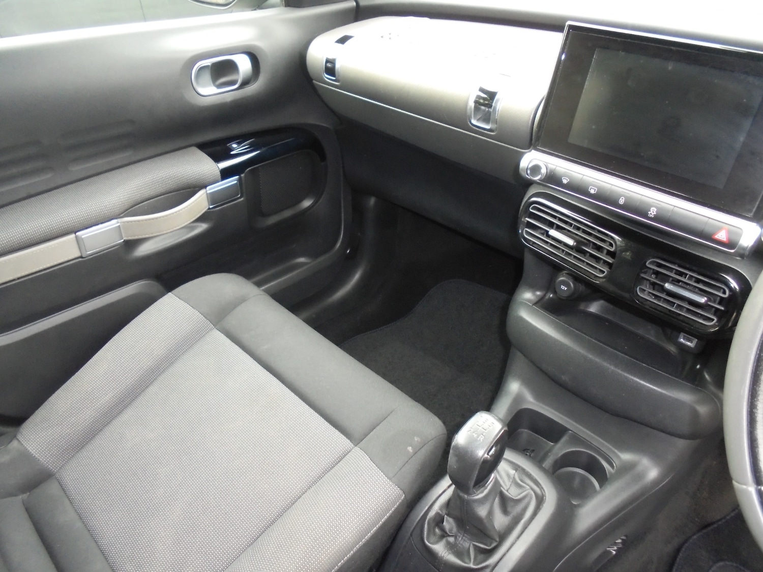 Used Citroen C4 Cactus 2016 for sale - 76144344: Photo 6