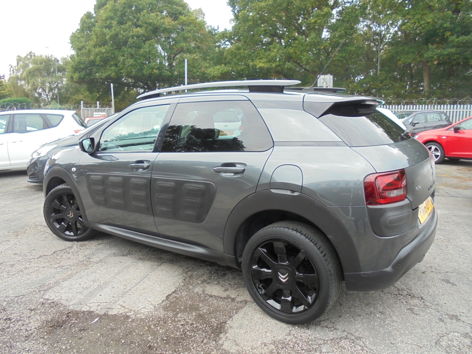 Used Citroen C4 Cactus 2016 for sale - 76144344: Photo 9