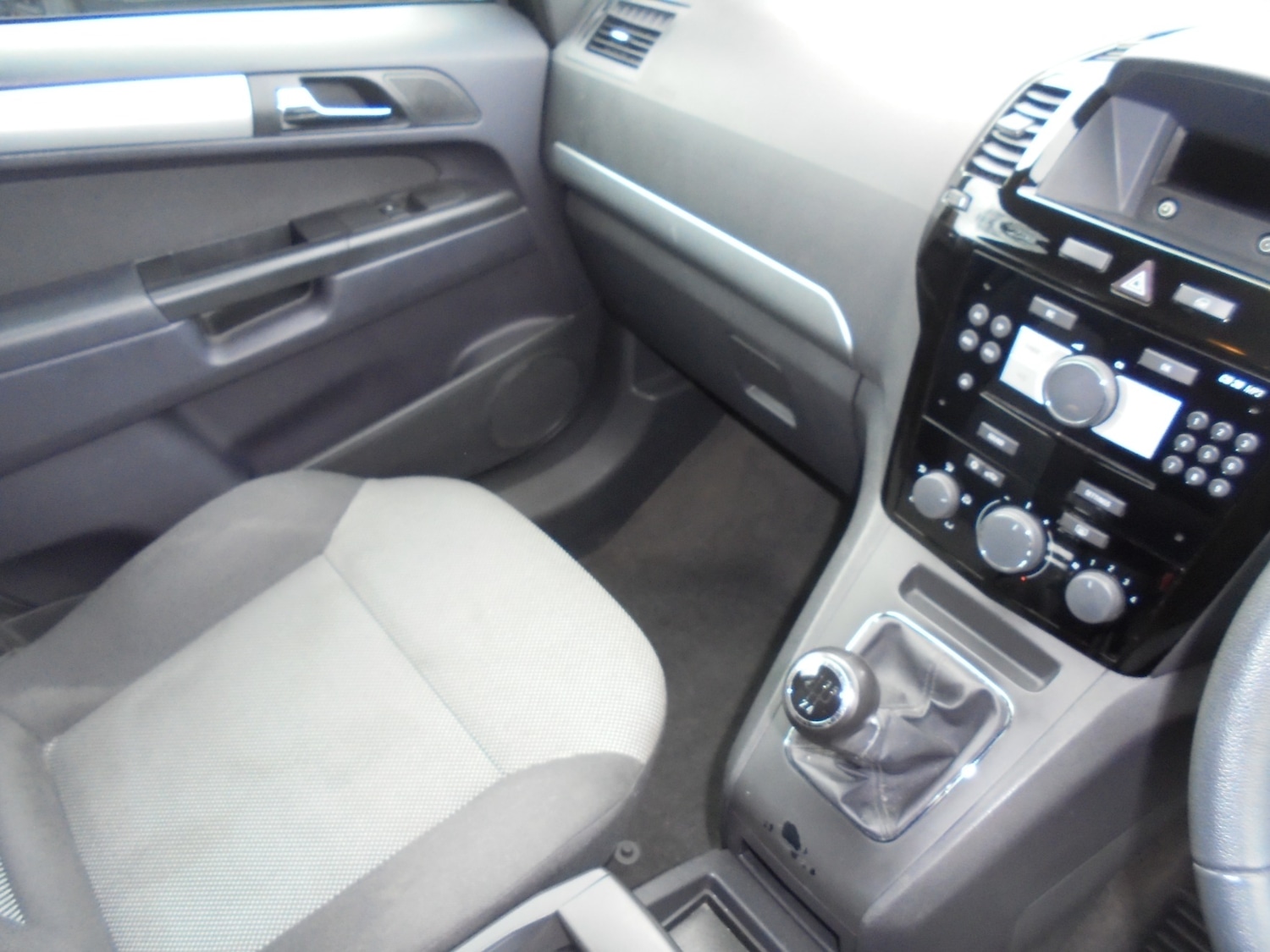 Used Vauxhall Zafira 2014 for sale - 76649650: Photo 6