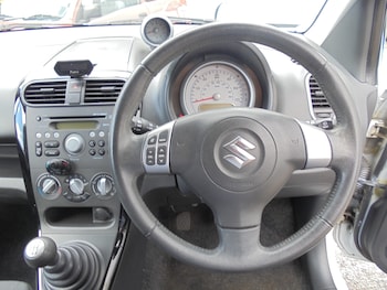 Used Suzuki Splash 2014 for sale - 75391296: Photo