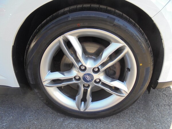 Used Ford Grand C-Max 2013 for sale - 74603651: Photo 17