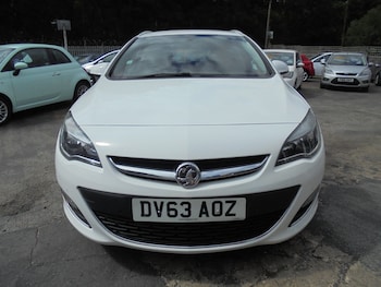 Used Vauxhall Astra 2013 for sale - 75583225: Photo