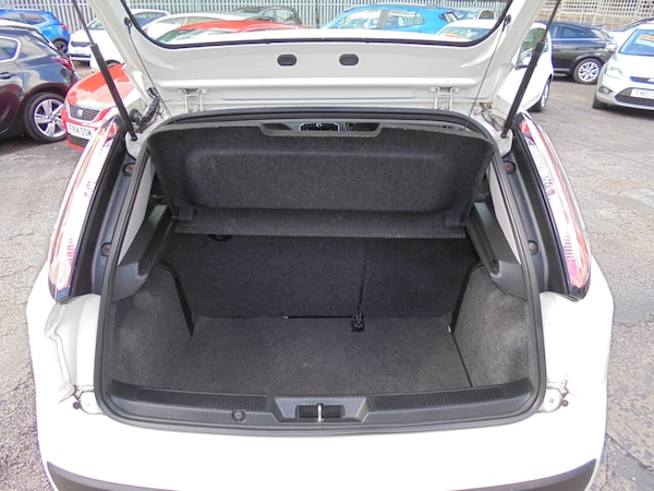 Used Fiat Punto Evo 2012 for sale - 76232657: Photo 15