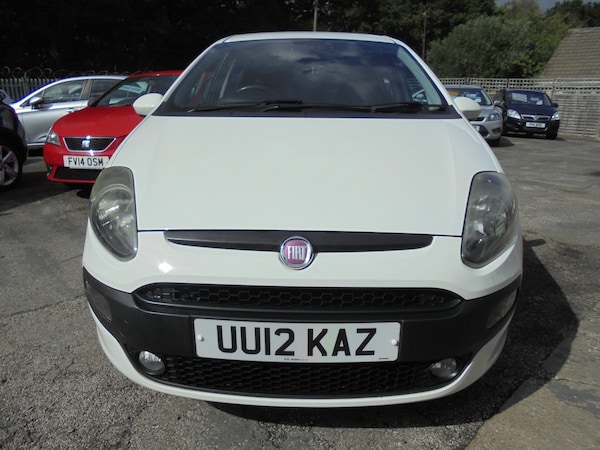 Used Fiat Punto Evo 2012 for sale - 76232657: Photo 3