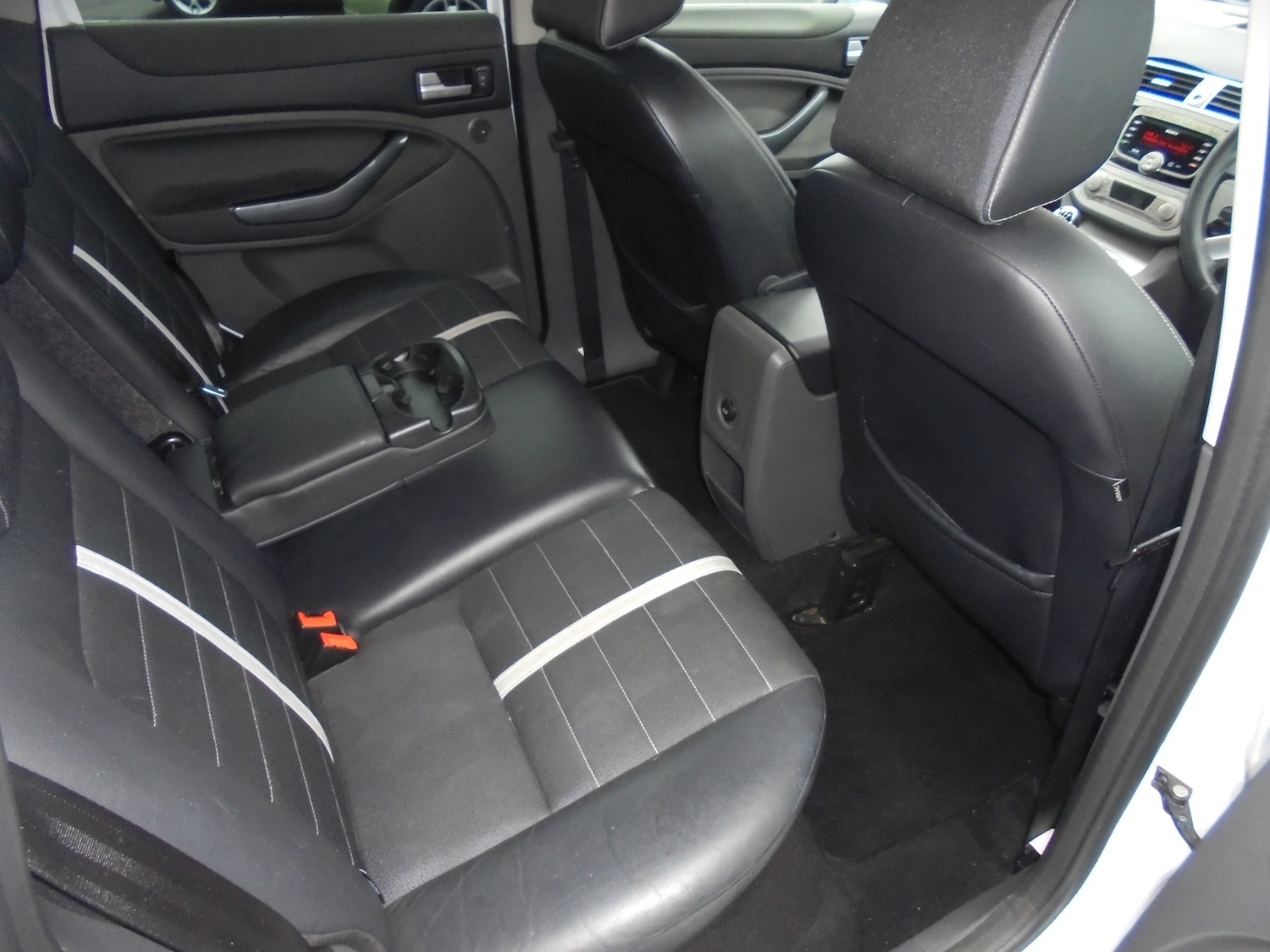 Used Ford Kuga 2011 for sale - 77476441: Photo 12