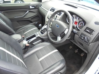 Used Ford Kuga 2011 for sale - 77476441: Photo