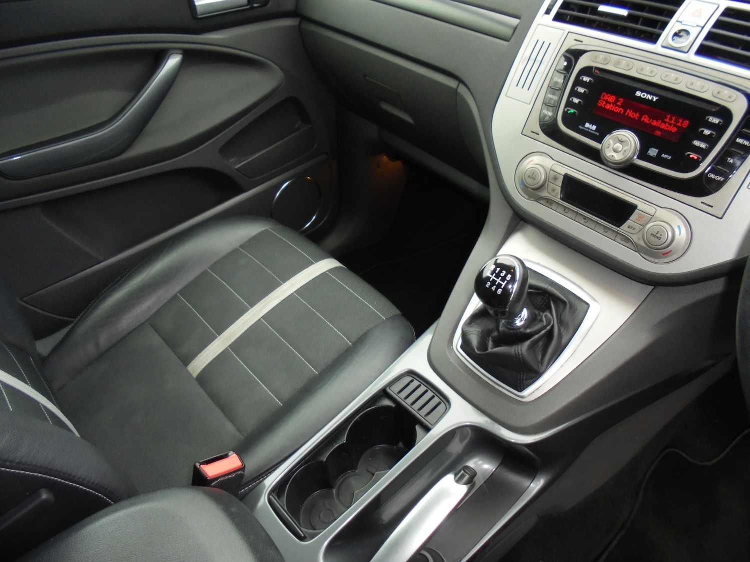 Used Ford Kuga 2011 for sale - 77476441: Photo 6