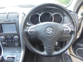 Used Suzuki Grand Vitara 2012 for sale - 78178034: Photo