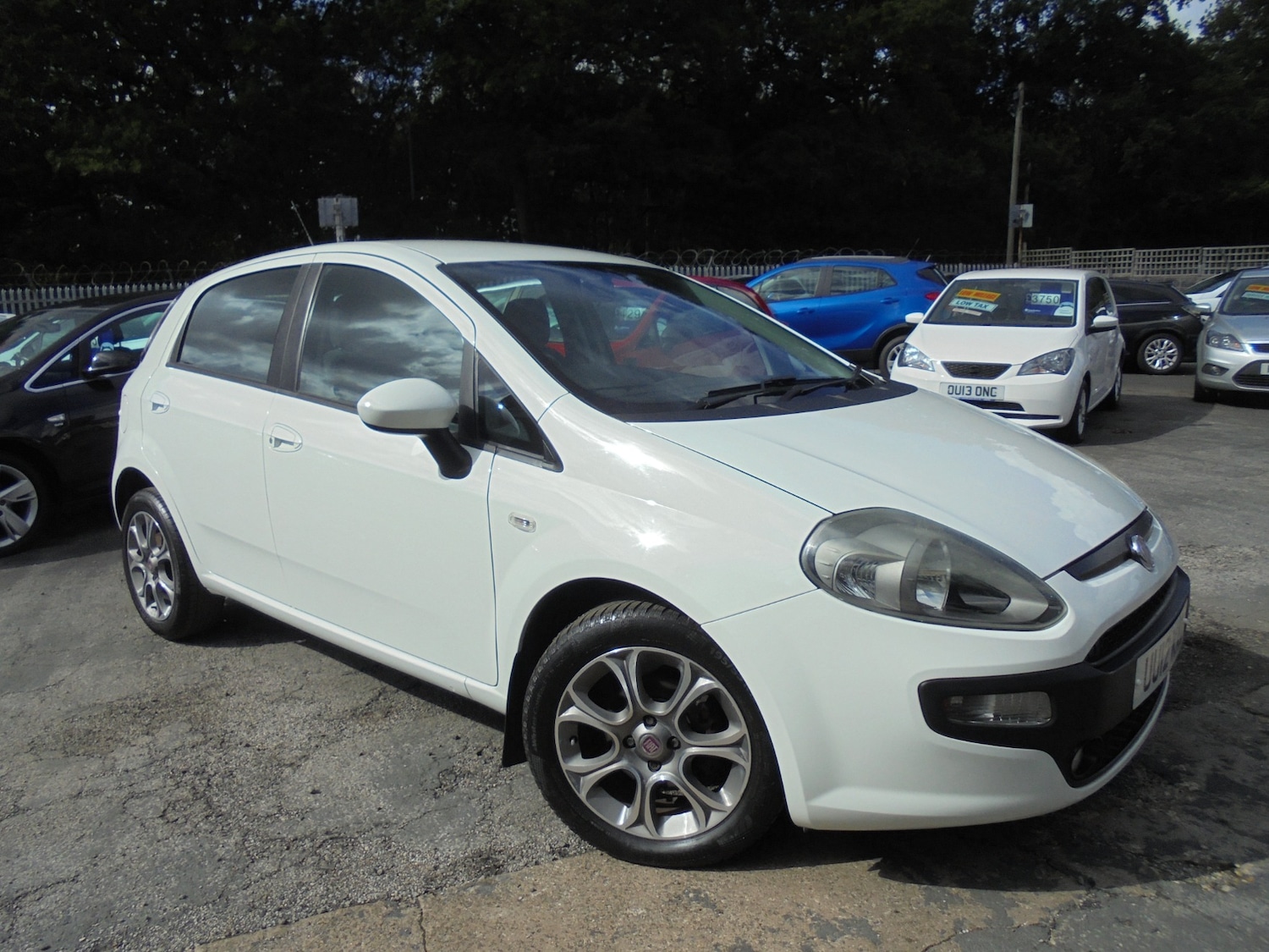 Used Fiat Punto Evo 2012 for sale - 76879095: Photo 1