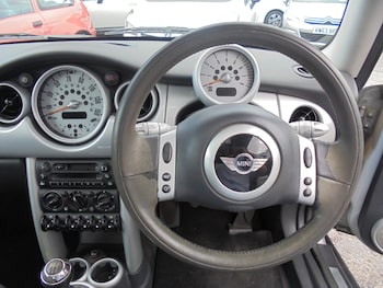 Used MINI Hatch 2003 for sale - 75933265: Photo