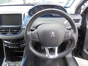 Used Peugeot 2008 2014 for sale - 79367632: Photo
