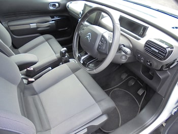 Used Citroen C4 Cactus 2015 for sale - 79365352: Photo