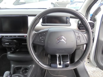 Used Citroen C4 Cactus 2015 for sale - 79365352: Photo