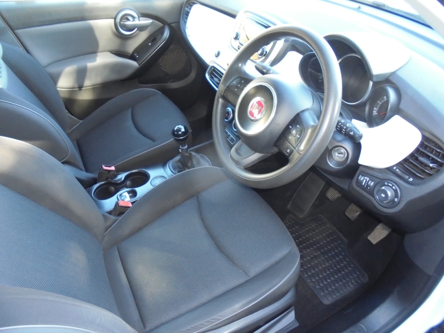 Used Fiat 500X 2016 for sale - 78027827: Photo 2