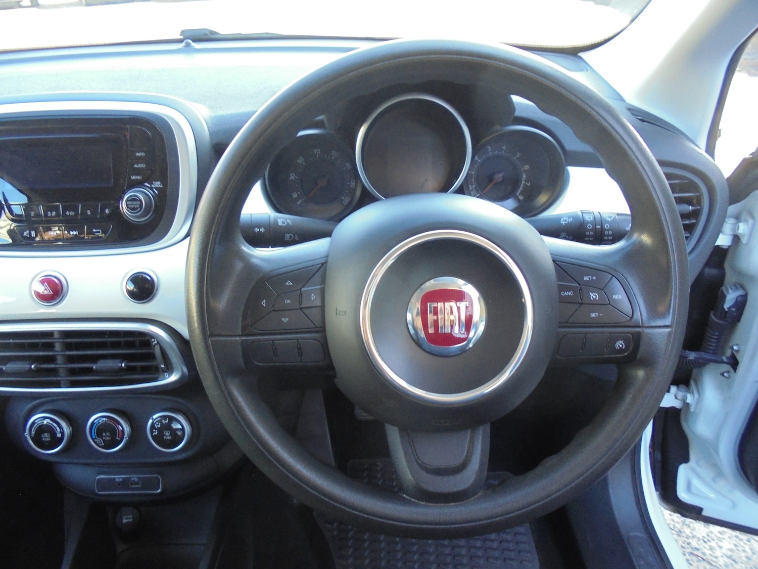 Used Fiat 500X 2016 for sale - 78027827: Photo 4