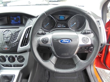 Used Ford Focus 2013 for sale - 78654978: Photo