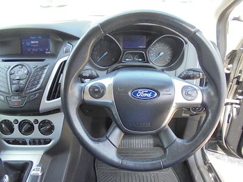 Used Ford Focus 2014 for sale - 79295761: Photo