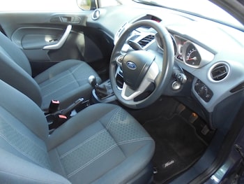 Used Ford Fiesta 2011 for sale - 78734985: Photo
