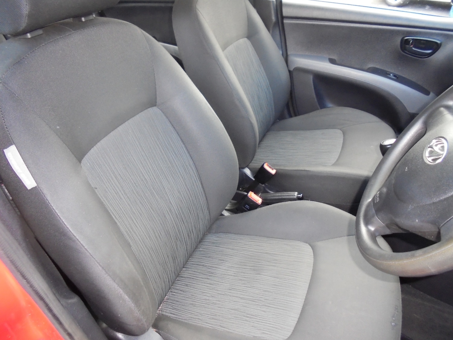 Used Hyundai i10 2013 for sale - 76170554: Photo 10