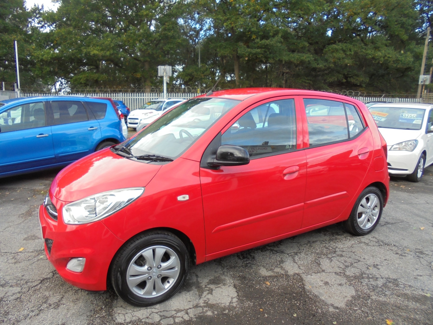 Used Hyundai i10 2013 for sale - 76170554: Photo 7