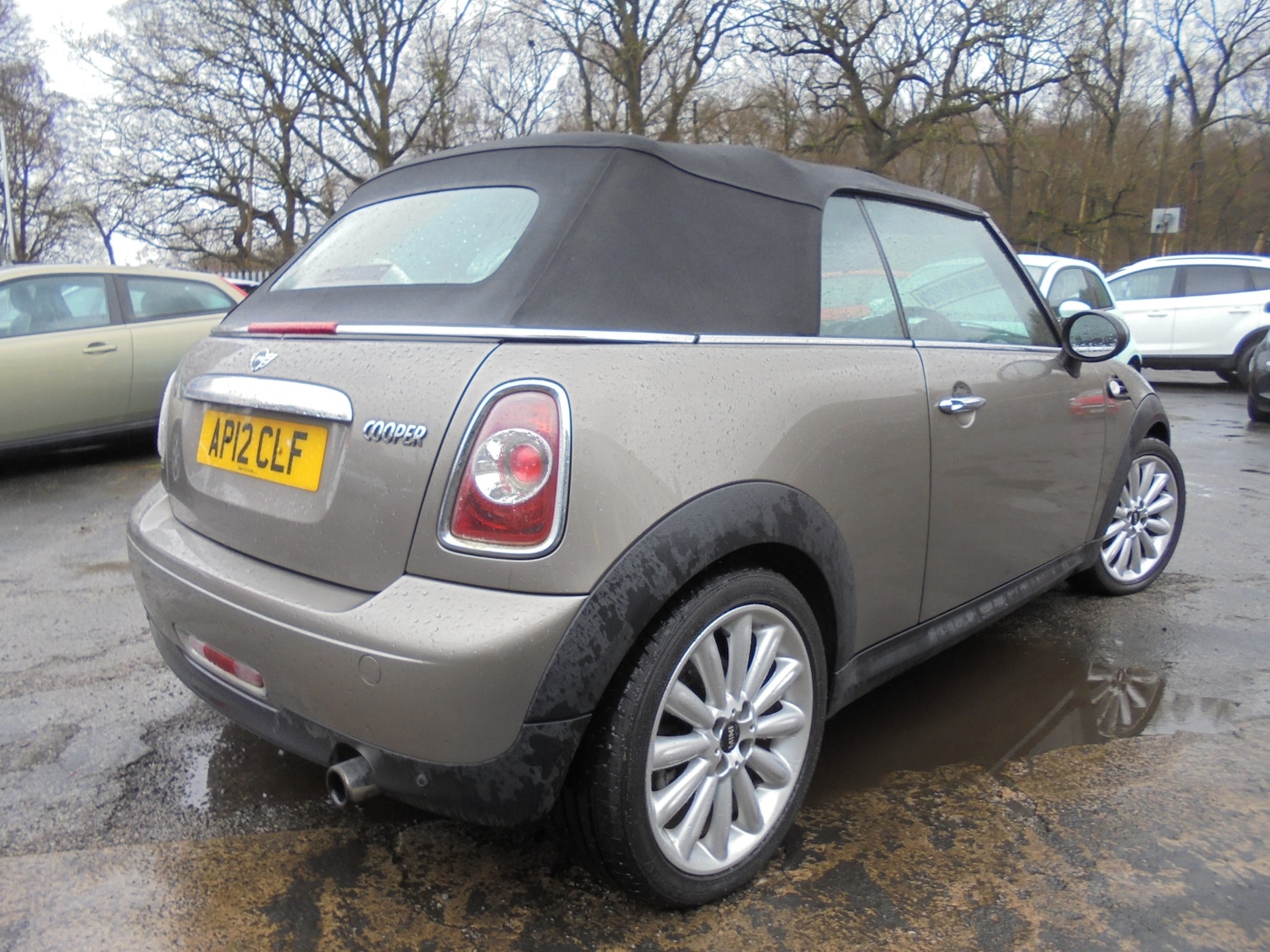 Used MINI Convertible 2012 for sale - 77542350: Photo 2