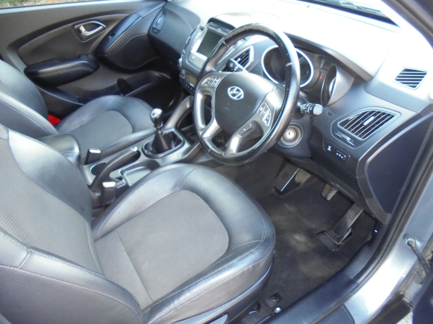 Used Hyundai Ix35 2015 for sale - 77776393: Photo 2