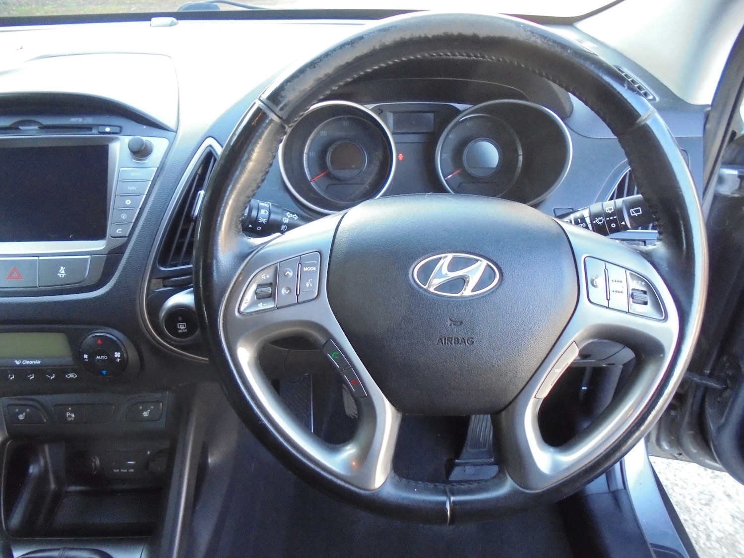 Used Hyundai Ix35 2015 for sale - 77776393: Photo 4