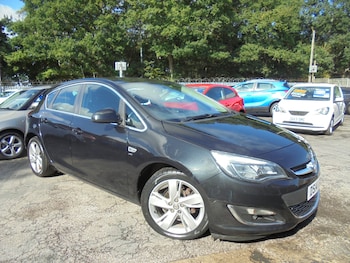Vauxhall - Astra