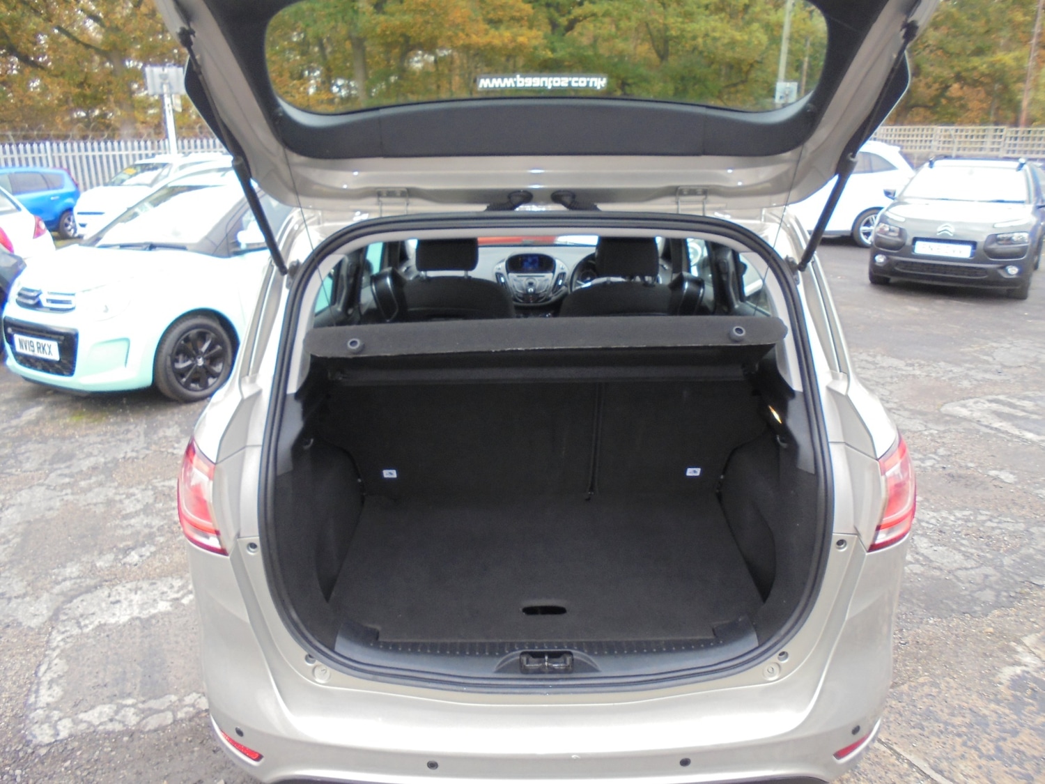 Used Ford B-MAX 2012 for sale - 76519287: Photo 16