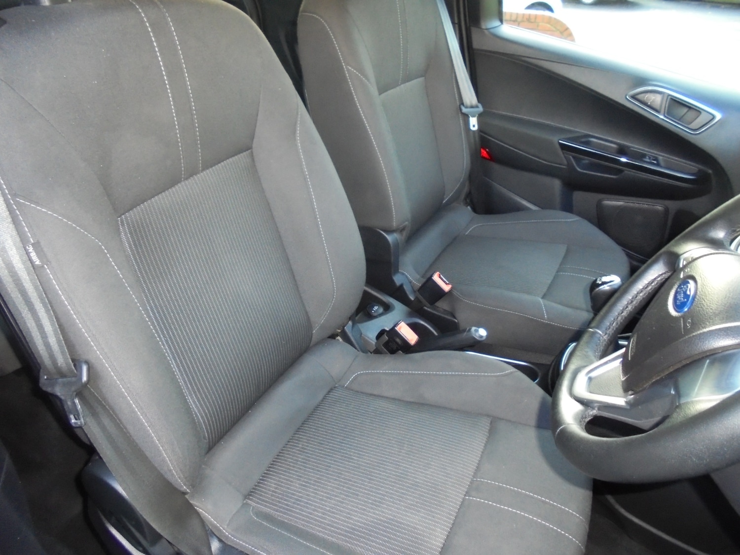 Used Ford B-MAX 2015 for sale - 76600075: Photo 12