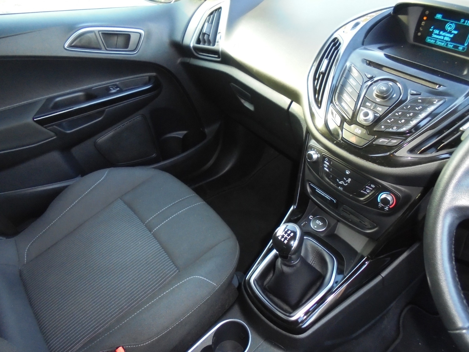 Used Ford B-MAX 2015 for sale - 76600075: Photo 6