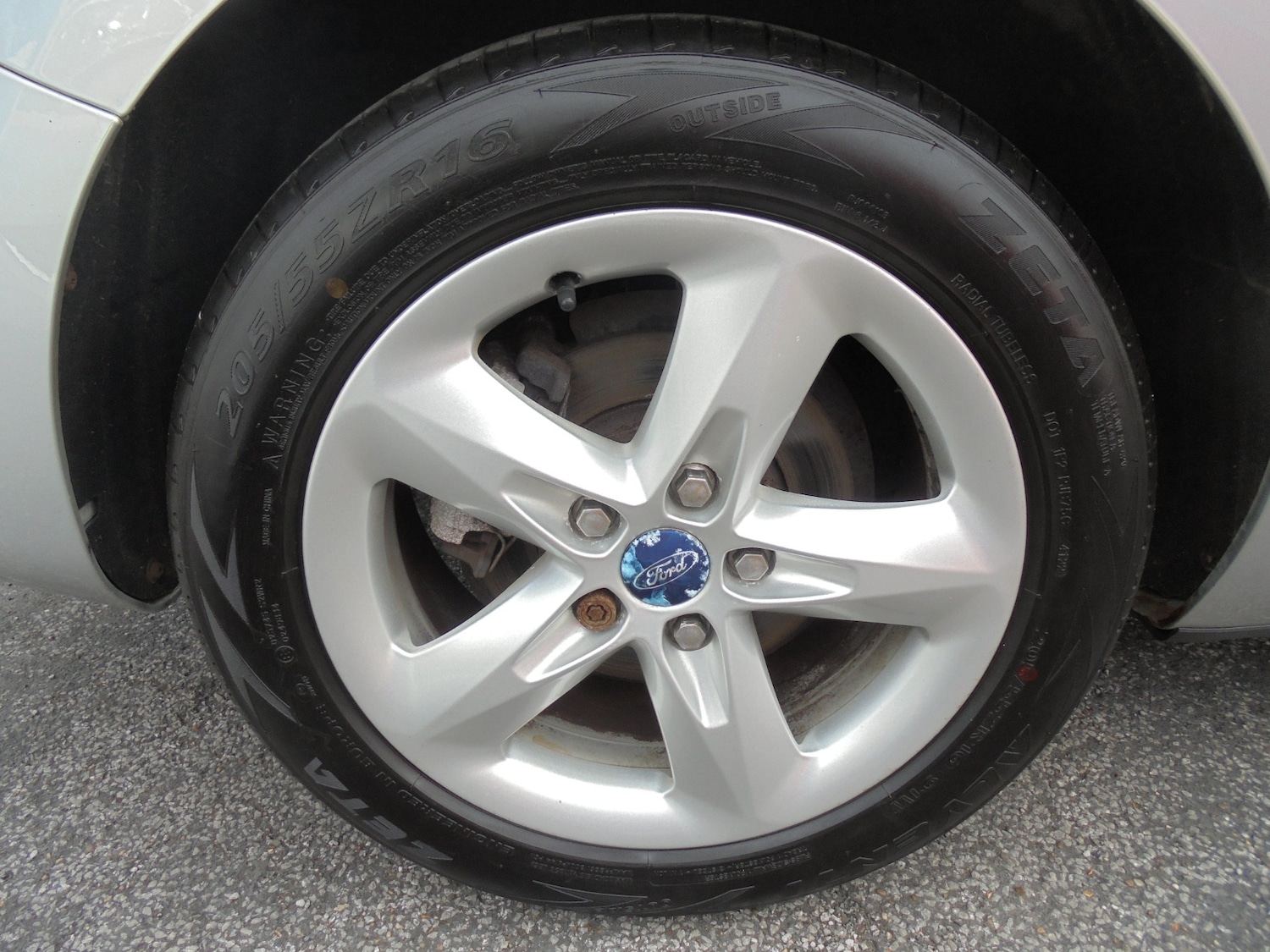 Used Ford Focus 2010 for sale - 76565281: Photo 14